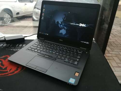 **Beautiful and Fast**DELL LATITUDE E5470*i5vPRO-6300U*BACKLIT*WARRANTY2020*HD*8gb DDR4*256GB SSD*